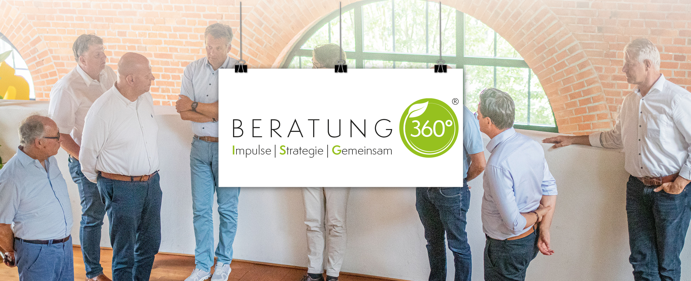 202511_Mockup-Branding_Beratung-360